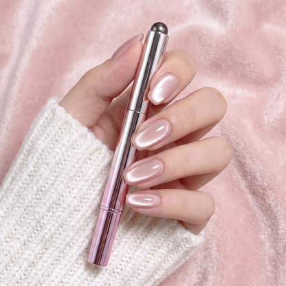 Cat eye gel polish pen, shade Champagne Nude